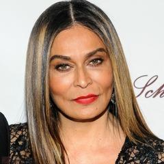 Who is likely more African -- jennifer Lopez's mother, or Beyonce's mother?